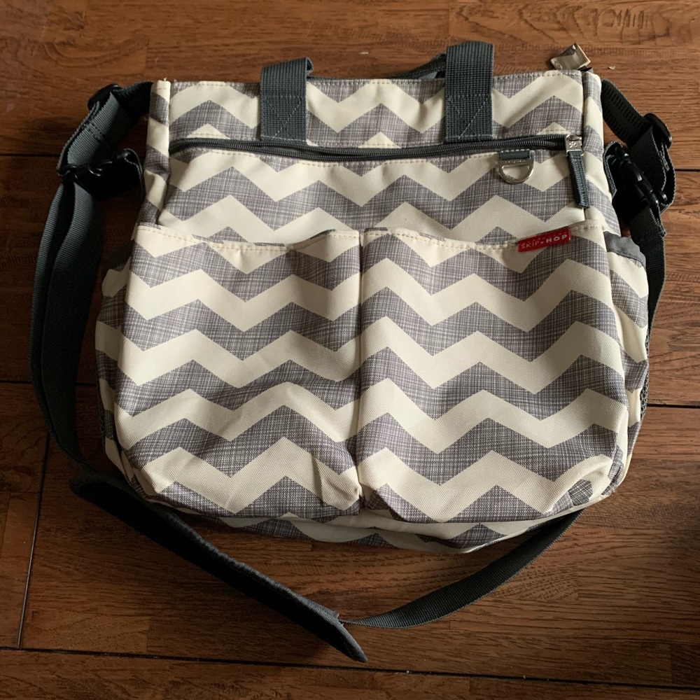 SKIP*HOP | Grey and White Chevron Pattern Diaper Bag.